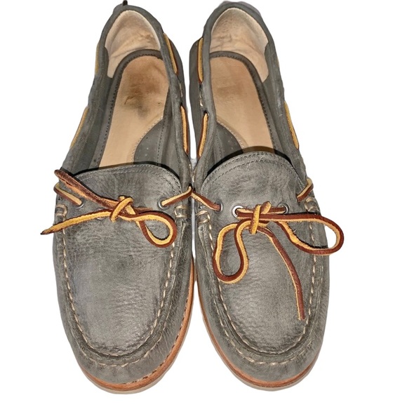 Frye Shoes - FRYE Quincey Tie Ladies Gray Leather Boat Shoes Sz 8.5